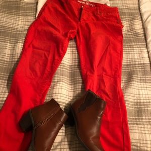 Awesome spring jeans/pants-coral